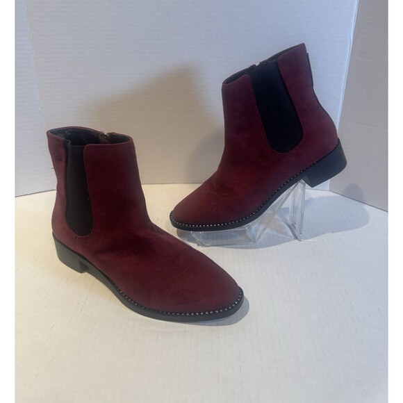 BeBe Women's Burgundy Bootie Ankle Boots Size 6.5 1/2 Zipper Faux Suede - Picture 1 of 10